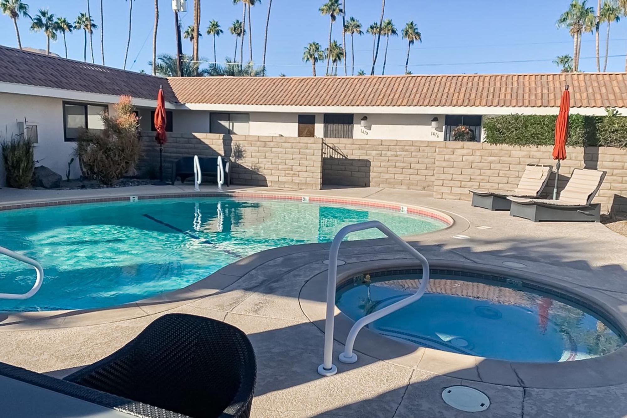 Deep Well Of The Desert Apartment Palm Springs Exterior photo